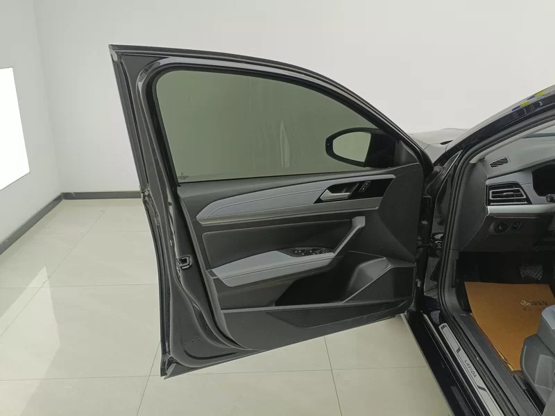 Volkswagen Lavida 2023 car image #10