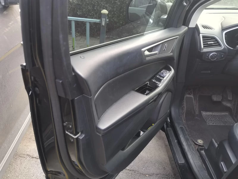 Ford Edge 2020 صورة سيارة #10