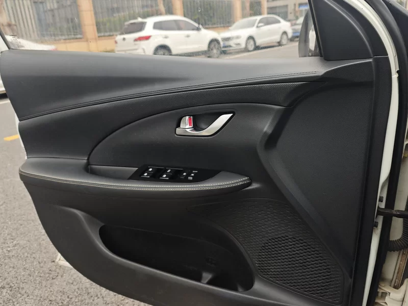 Changan Alsvin 2019 car image #10