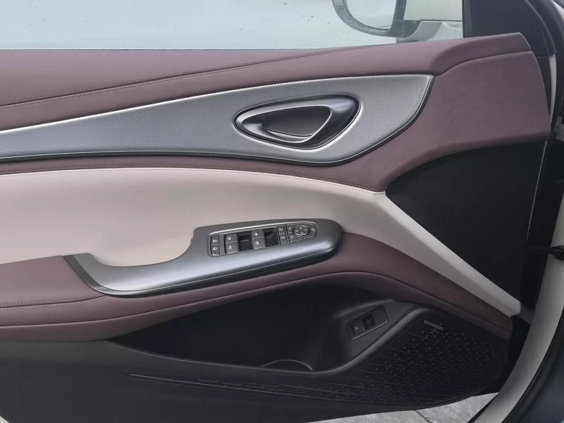 BYD Seal 07 DM-i 2025 imagem de carro #10