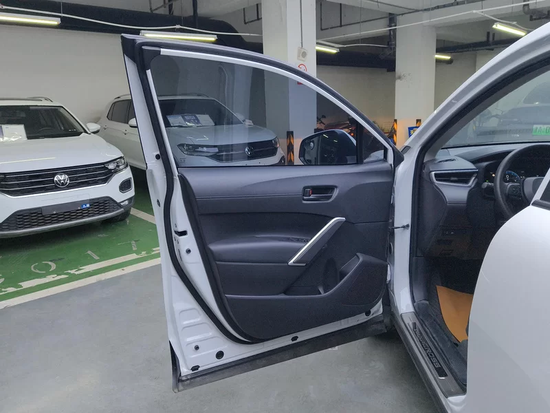 丰田 卡罗拉锐放 2024 汽车图片 #10