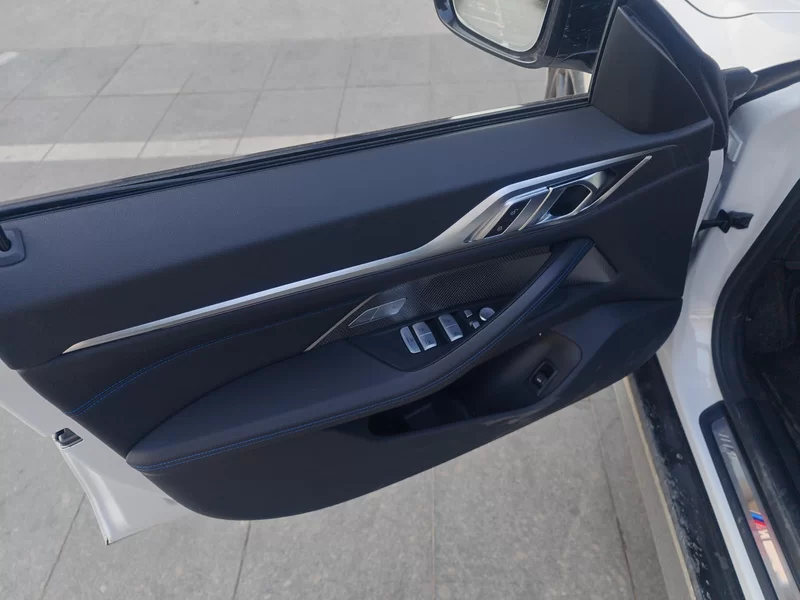 BMW 4 Series 2022 car image #10