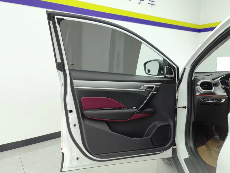 GEELY Coolray 2021 #10 GEELY Coolray 2021 car image #10