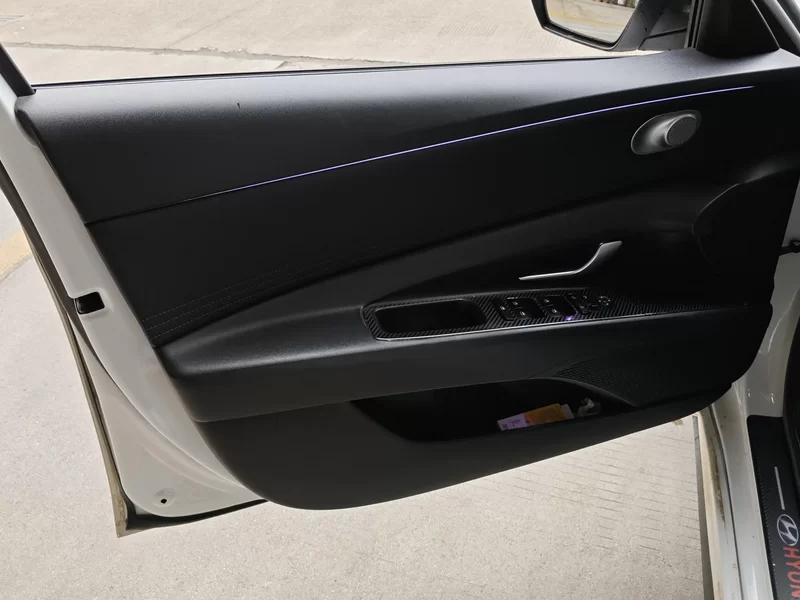 Hyundai Elantra 2021 immagine di auto #10