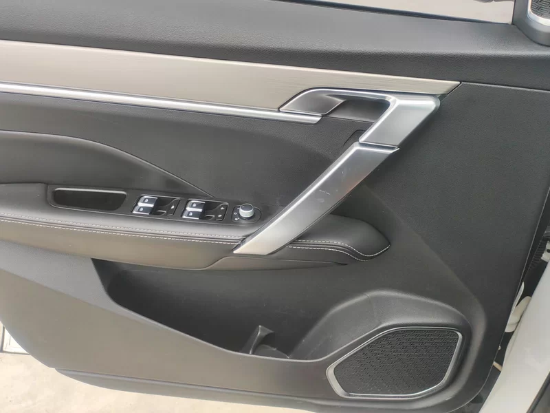 GEELY Coolray 2020 car image #10