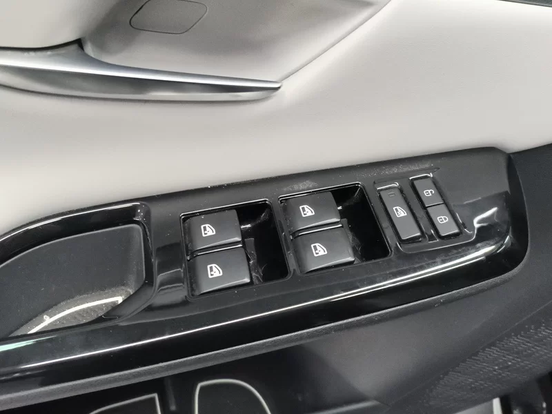 Changan UNI-T 2023 imagen de coche #10