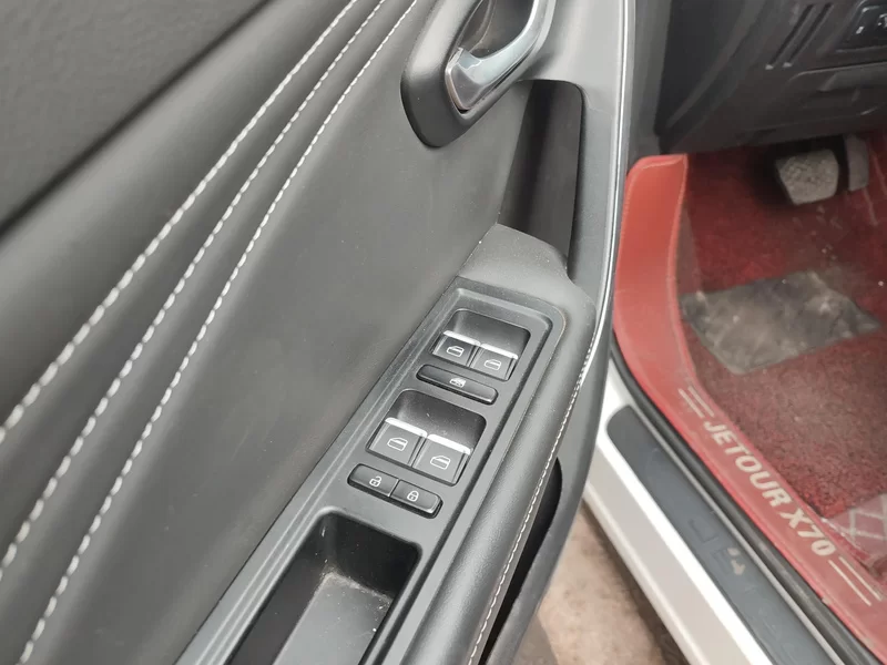 Jetour X70 2019 car image #10