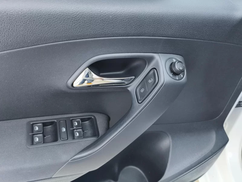 Volkswagen Polo 2019 #10 Volkswagen Polo 2019 car image #10