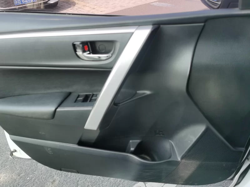 Toyota Corolla 2017 car image #10