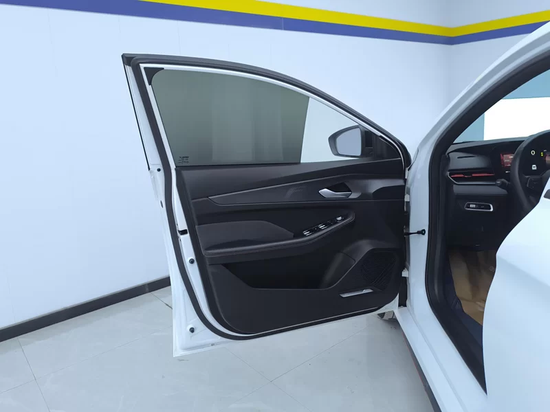 GEELY Binray 2022 #10 GEELY Binray 2022 car image #10