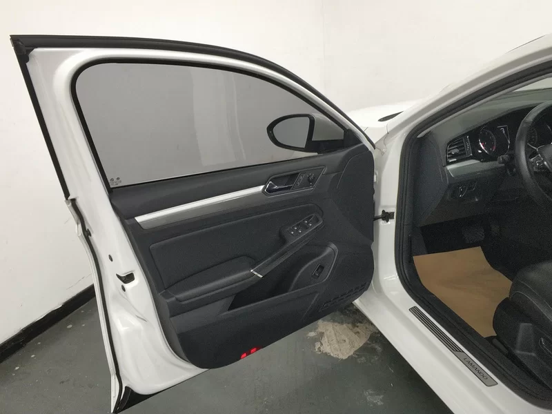 Volkswagen Lamando 2016 immagine di auto #10