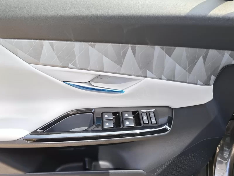 Changan UNI-T 2025 immagine di auto #10