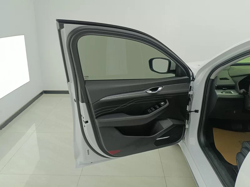 Preface 2023 #10 Preface 2023 imagen de coche #10