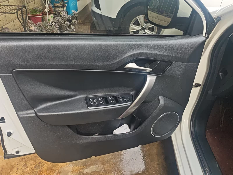 MG 5 2014 #10 MG 5 2014 immagine di auto #10
