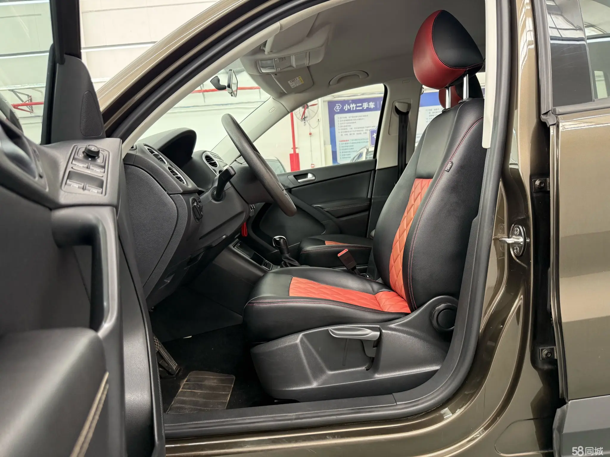 Volkswagen Tiguan 2018 car image #10