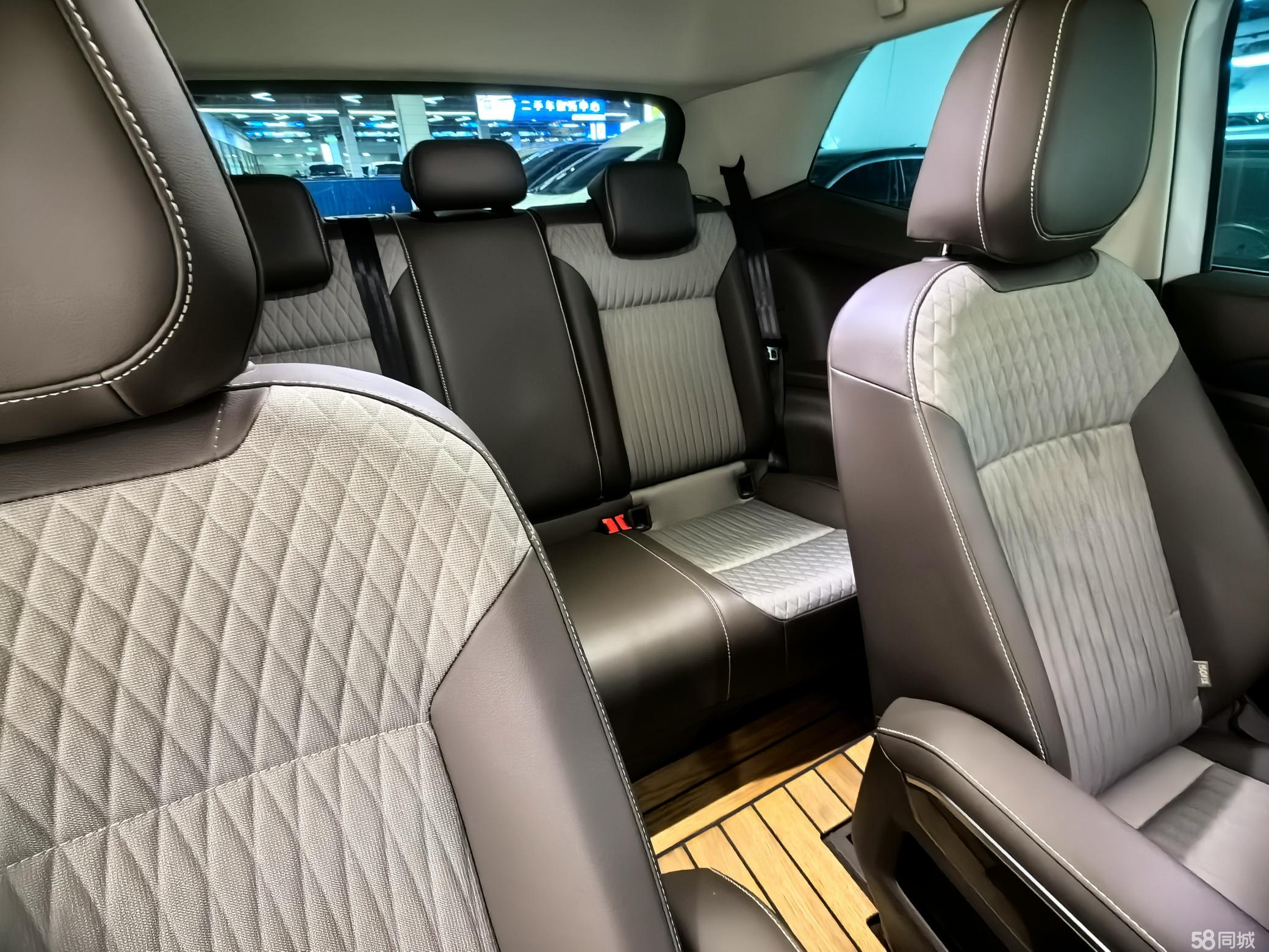 Volkswagen Viloran 2022 car image #10