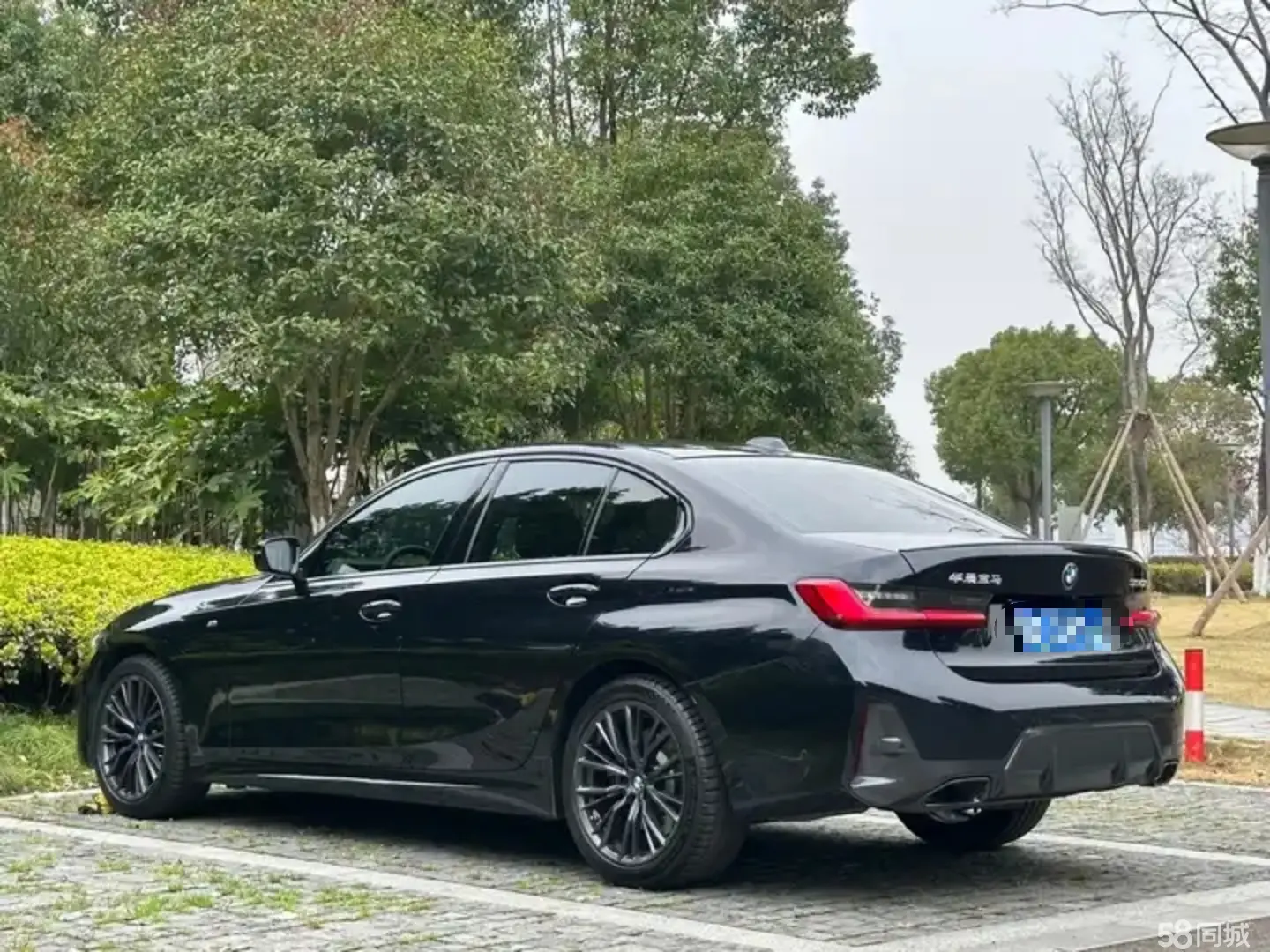 BMW 3 Series 2023 #10 BMW 3 Series 2023 car image #10