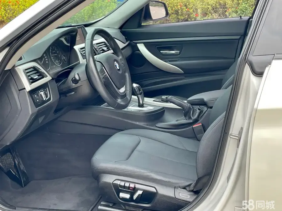 BMW 3 Series GT 2018 immagine di auto #10