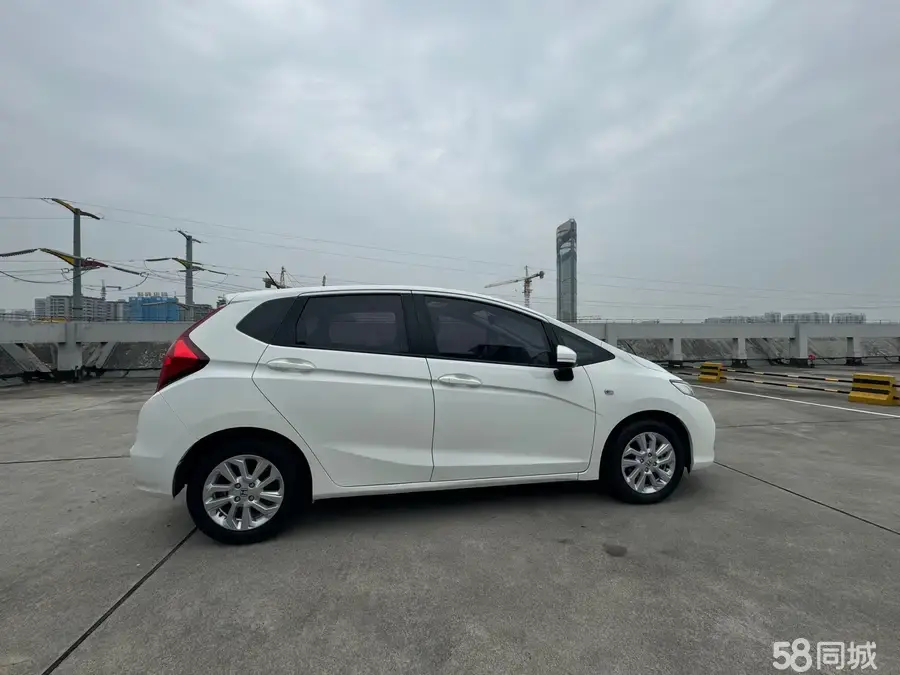 Honda Fit 2019 #10 Honda Fit 2019 car image #10