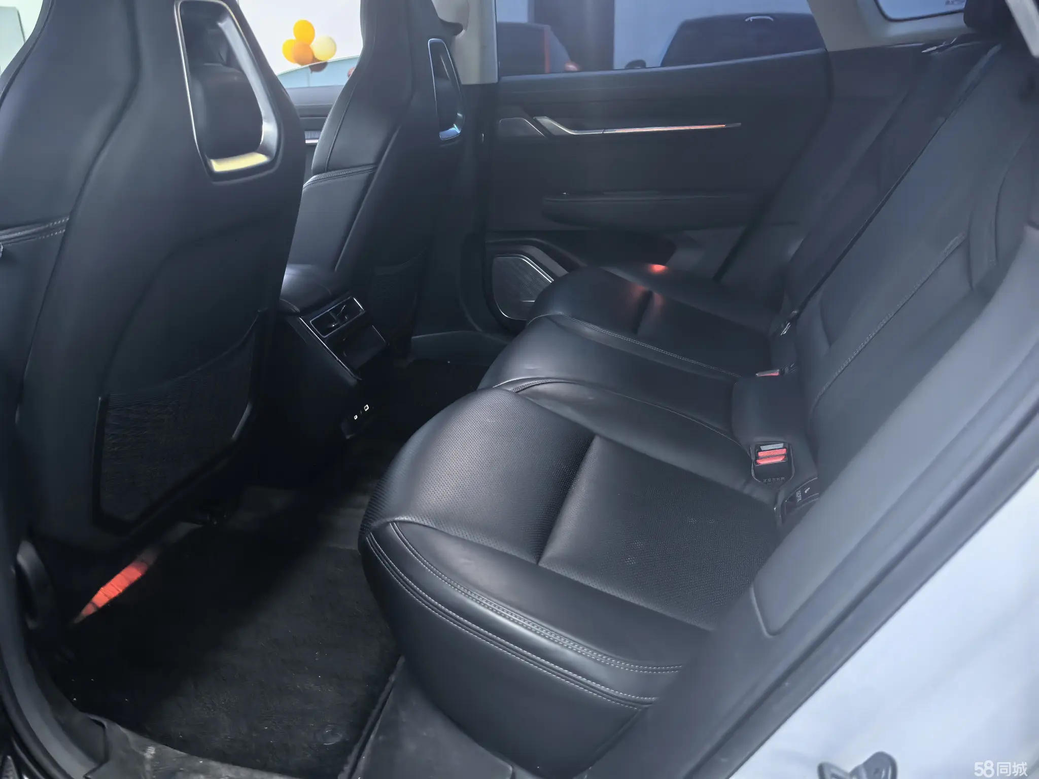 极氪 极氪001 2022 汽车图片 #10