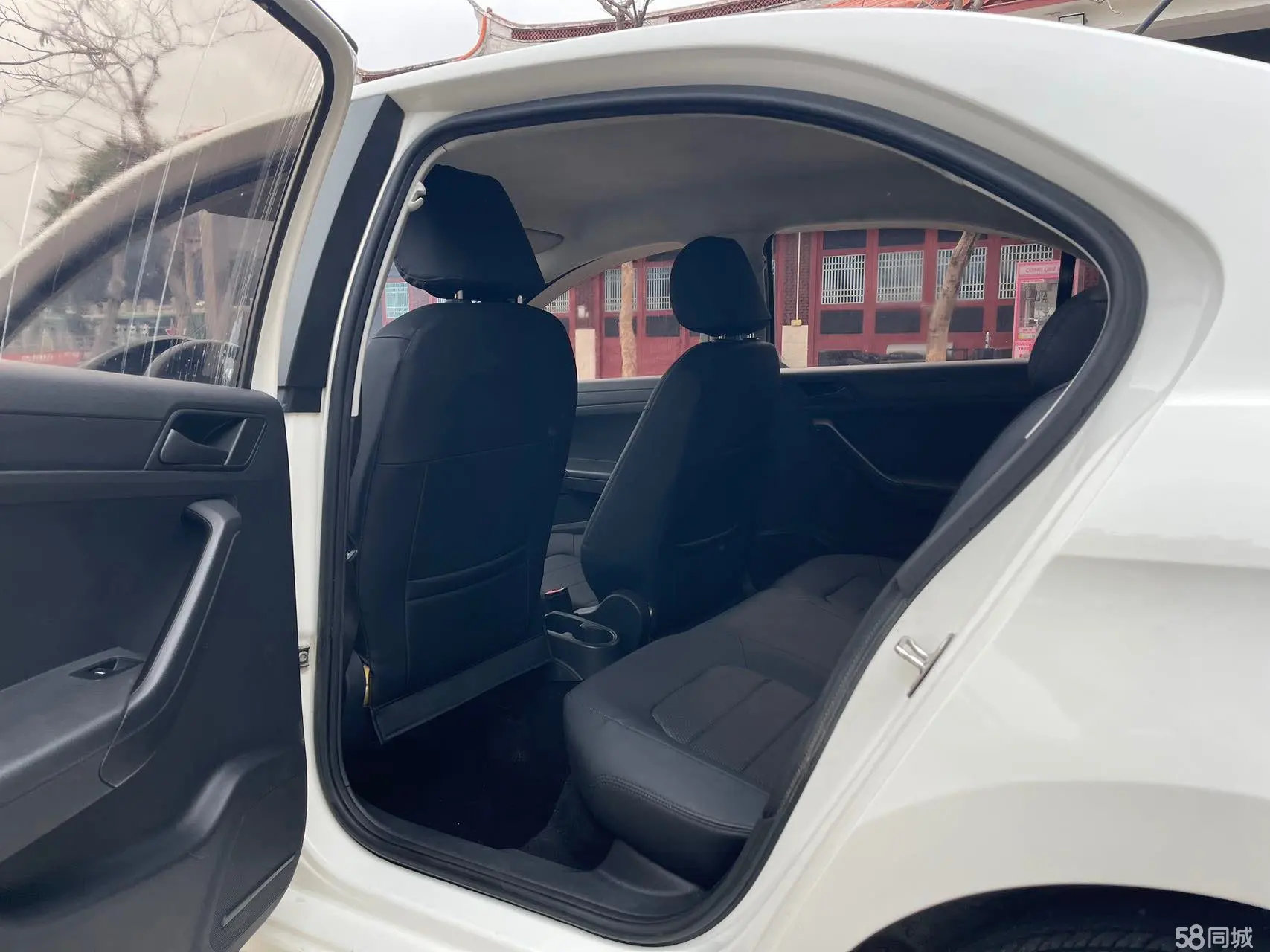 Volkswagen Jetta 2016 immagine di auto #10