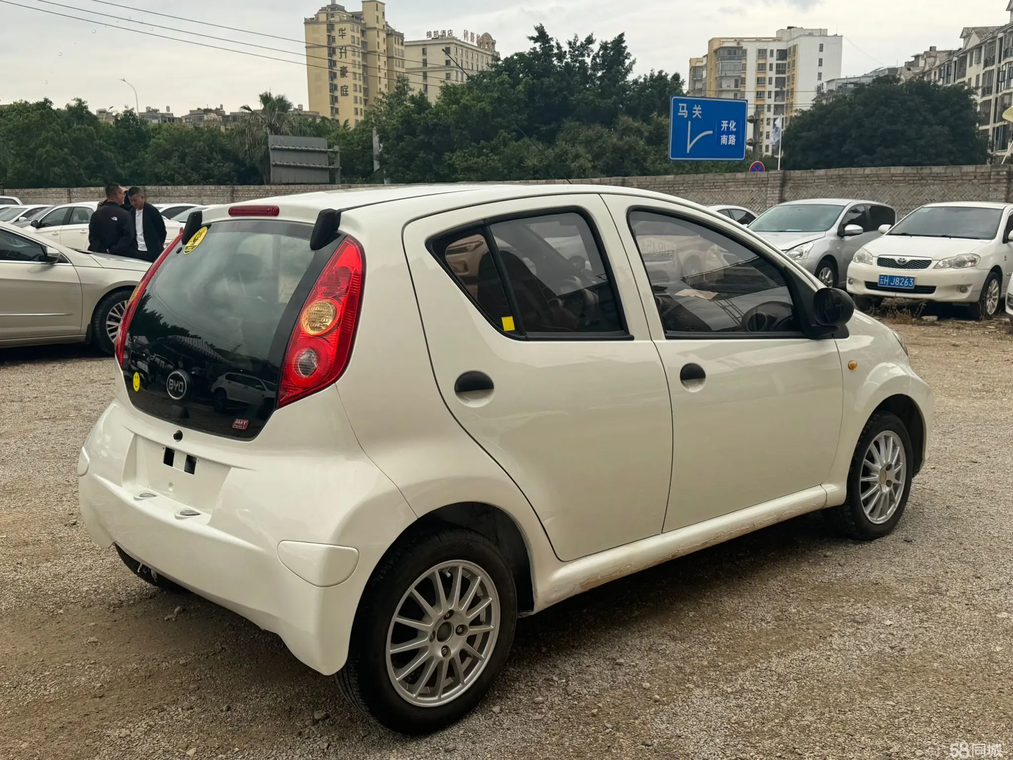 BYD F0 2016 صورة سيارة #10