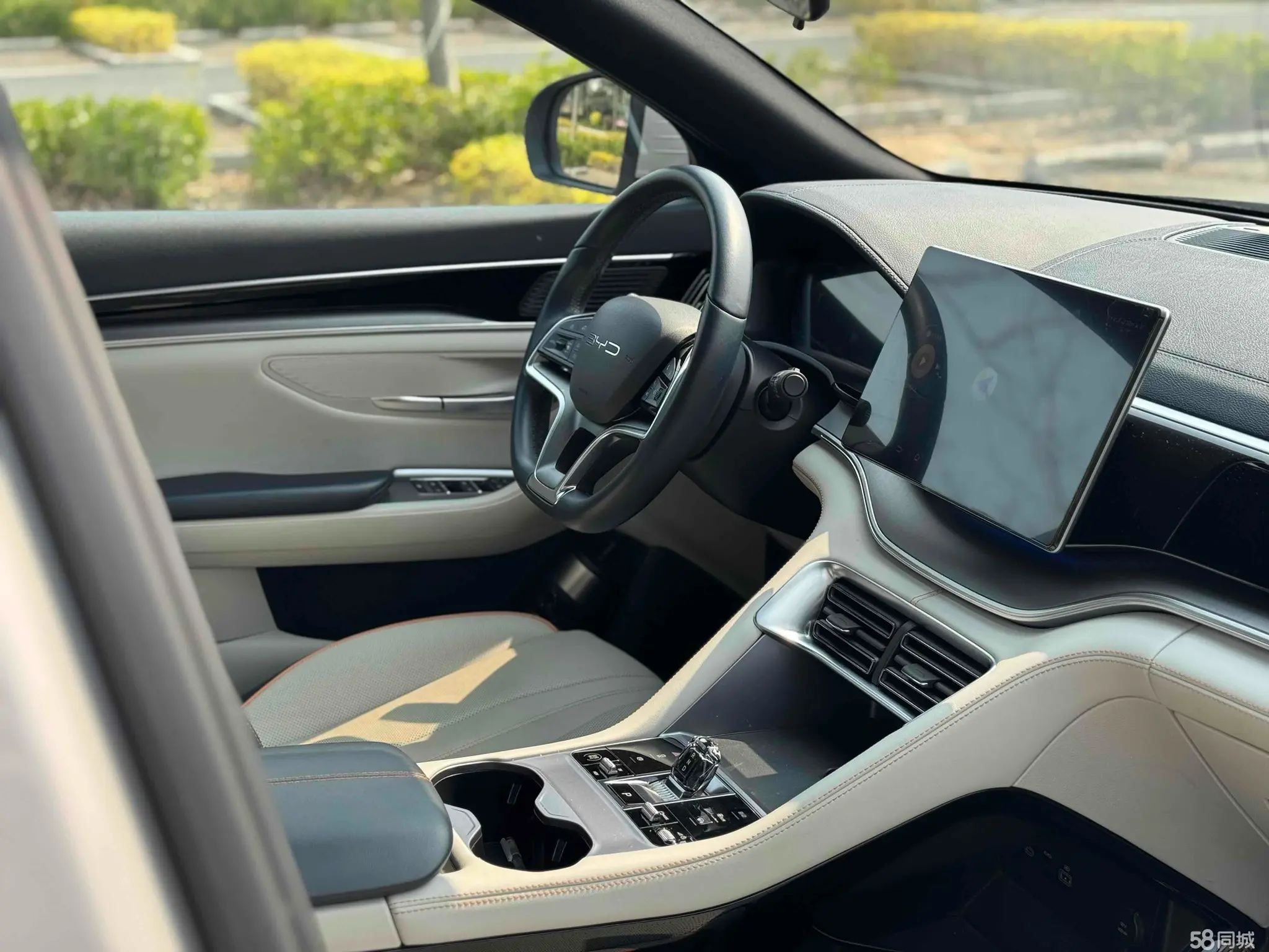 BYD Song Plus New Energy 2023 car image #10