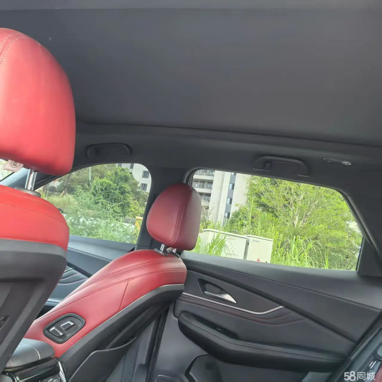 Forthing T5 EVO 2022 car image #10