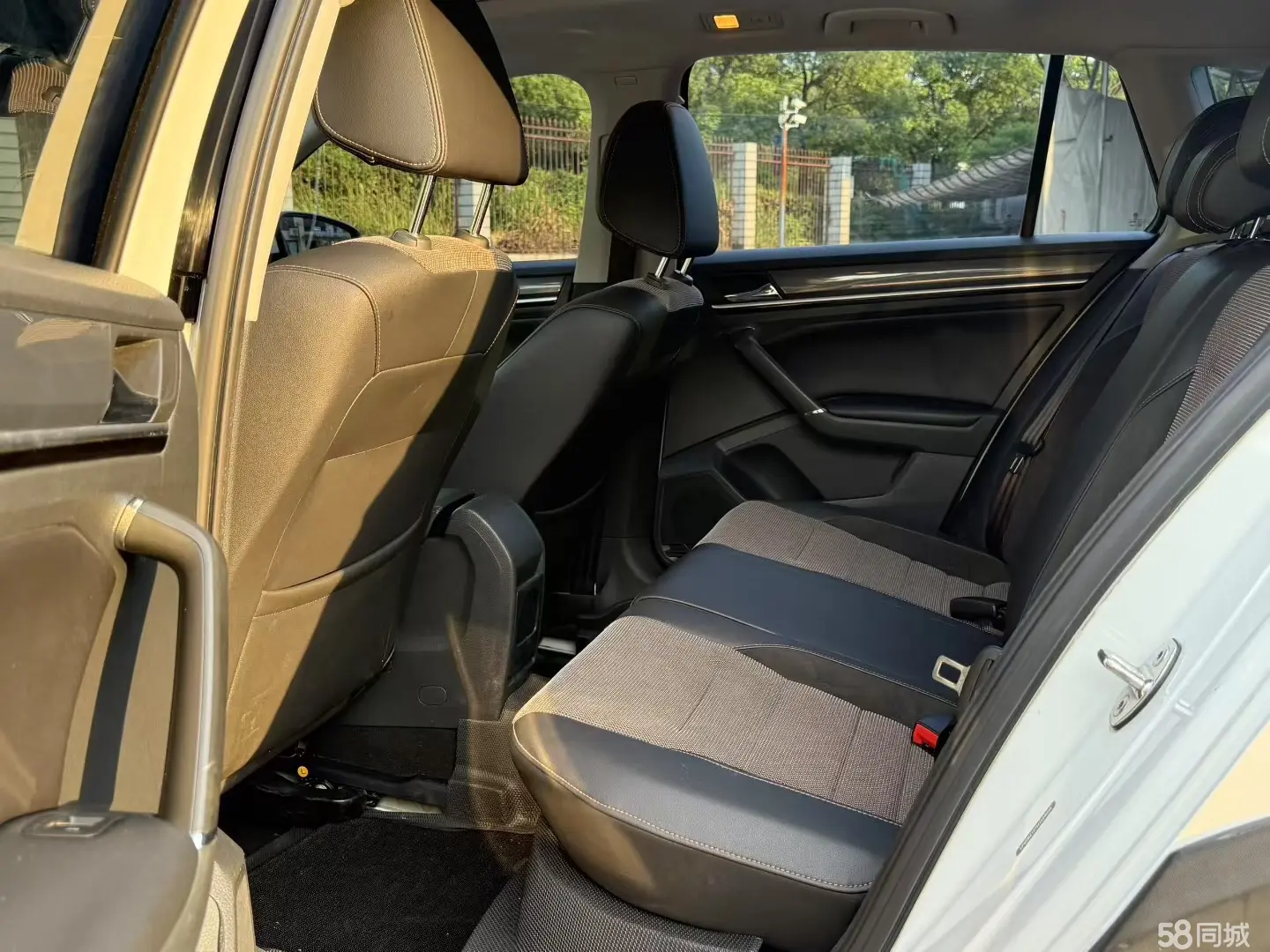 Volkswagen C-Trek 2017 immagine di auto #10