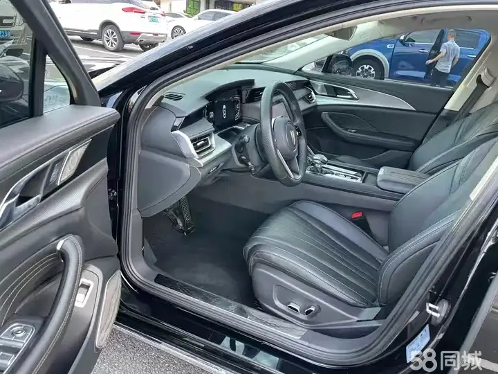 HongQi H5 2024 car image #10