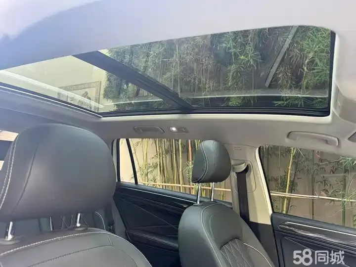 Volkswagen Tiguan L 2022 #10 Volkswagen Tiguan L 2022 car image #10