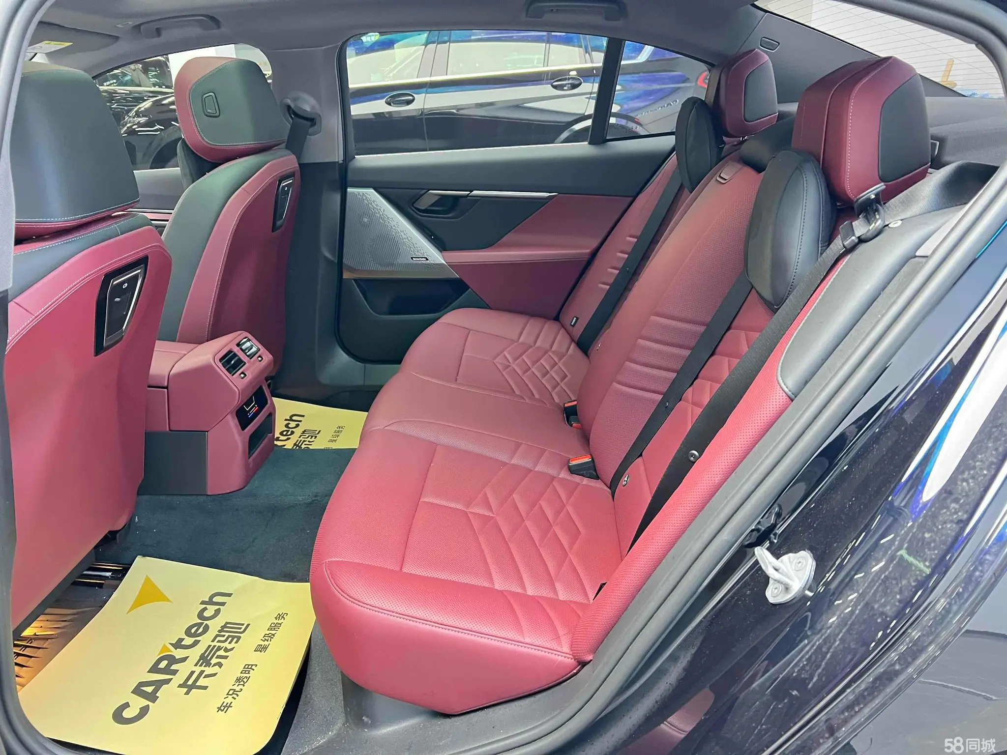 BMW i5 2025 car image #10