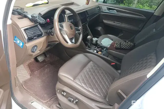 Volkswagen Viloran 2022 car image #10