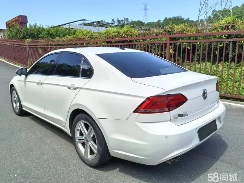 Volkswagen Lamando 2015 immagine di auto #10