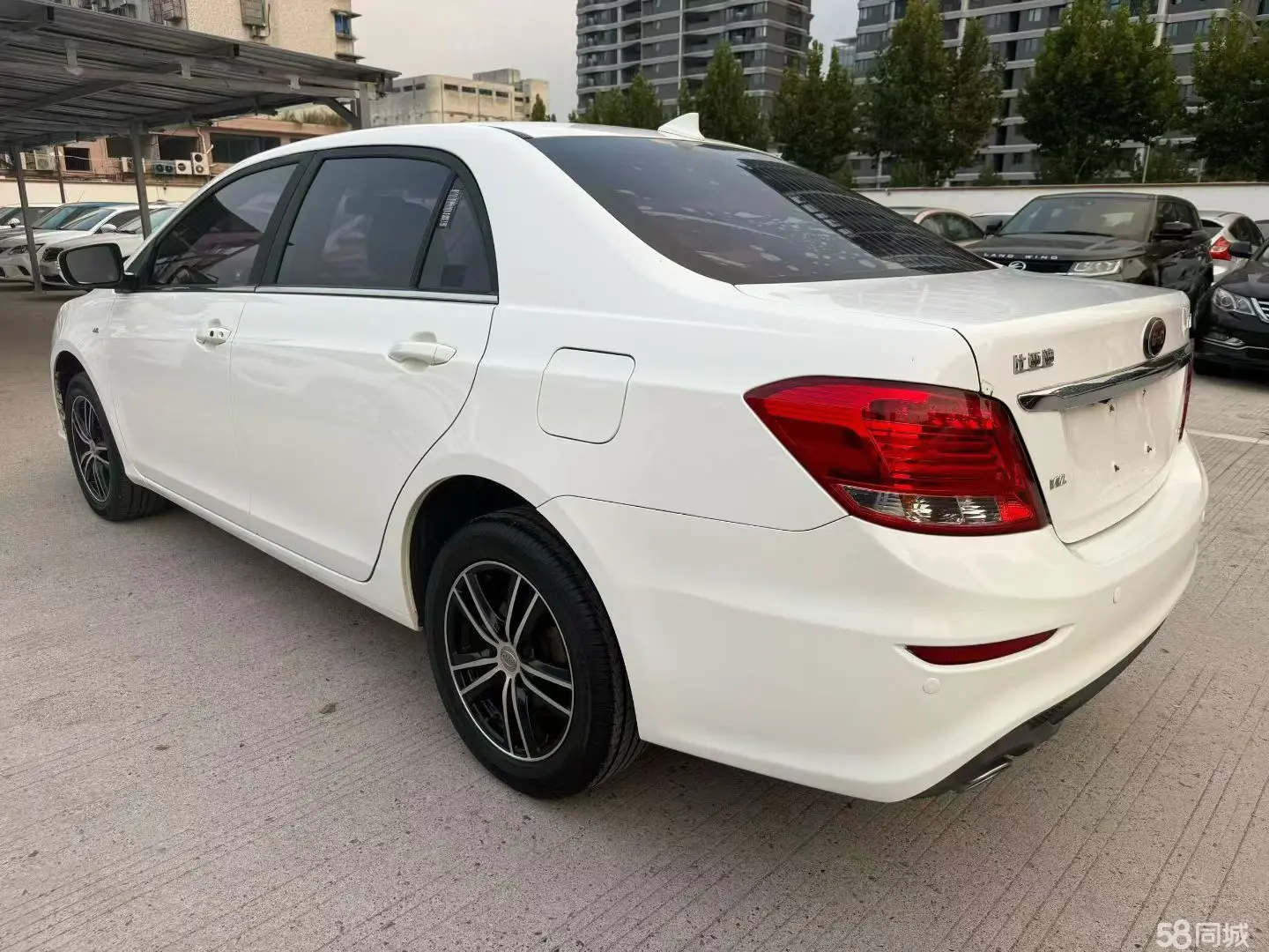 BYD SuRui 2018 car image #10