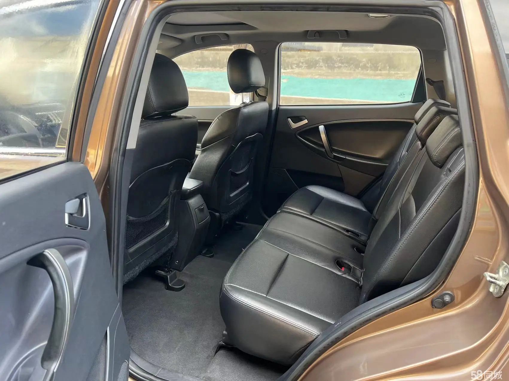 GEELY SX7 2014 car image #10