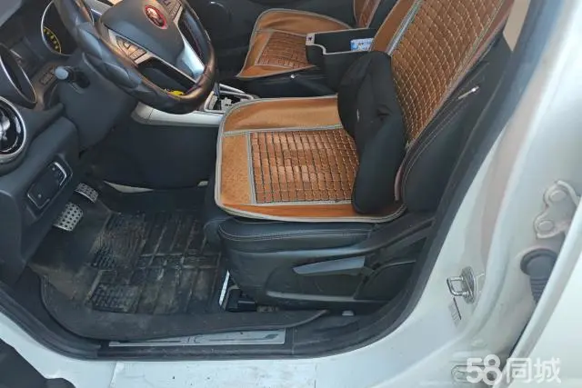 BYD Yuan 2018 car image #10