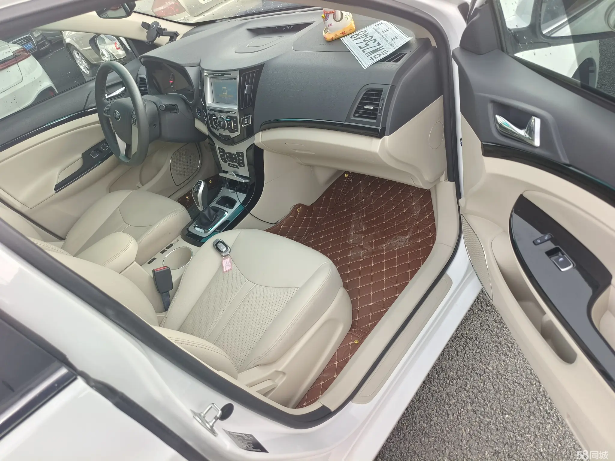 BYD e5 2018 car image #10