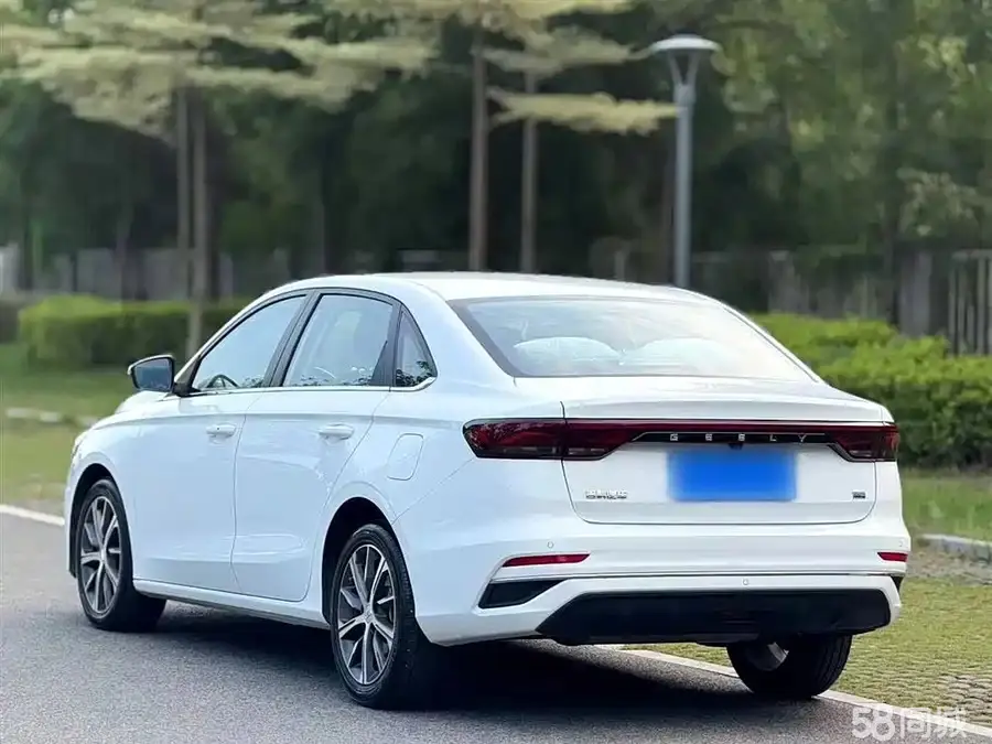 GEELY Emgrand 2023 car image #10