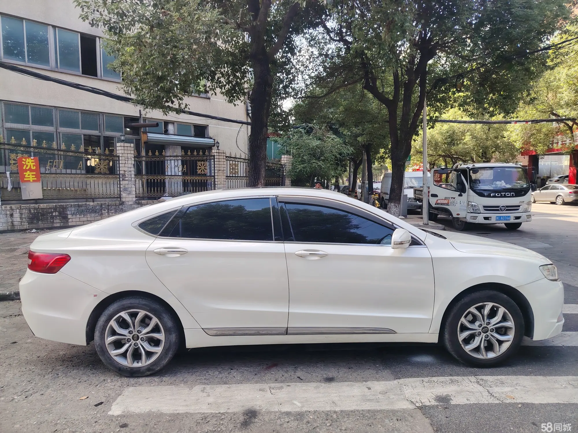 GEELY Ulion 2016 immagine di auto #10