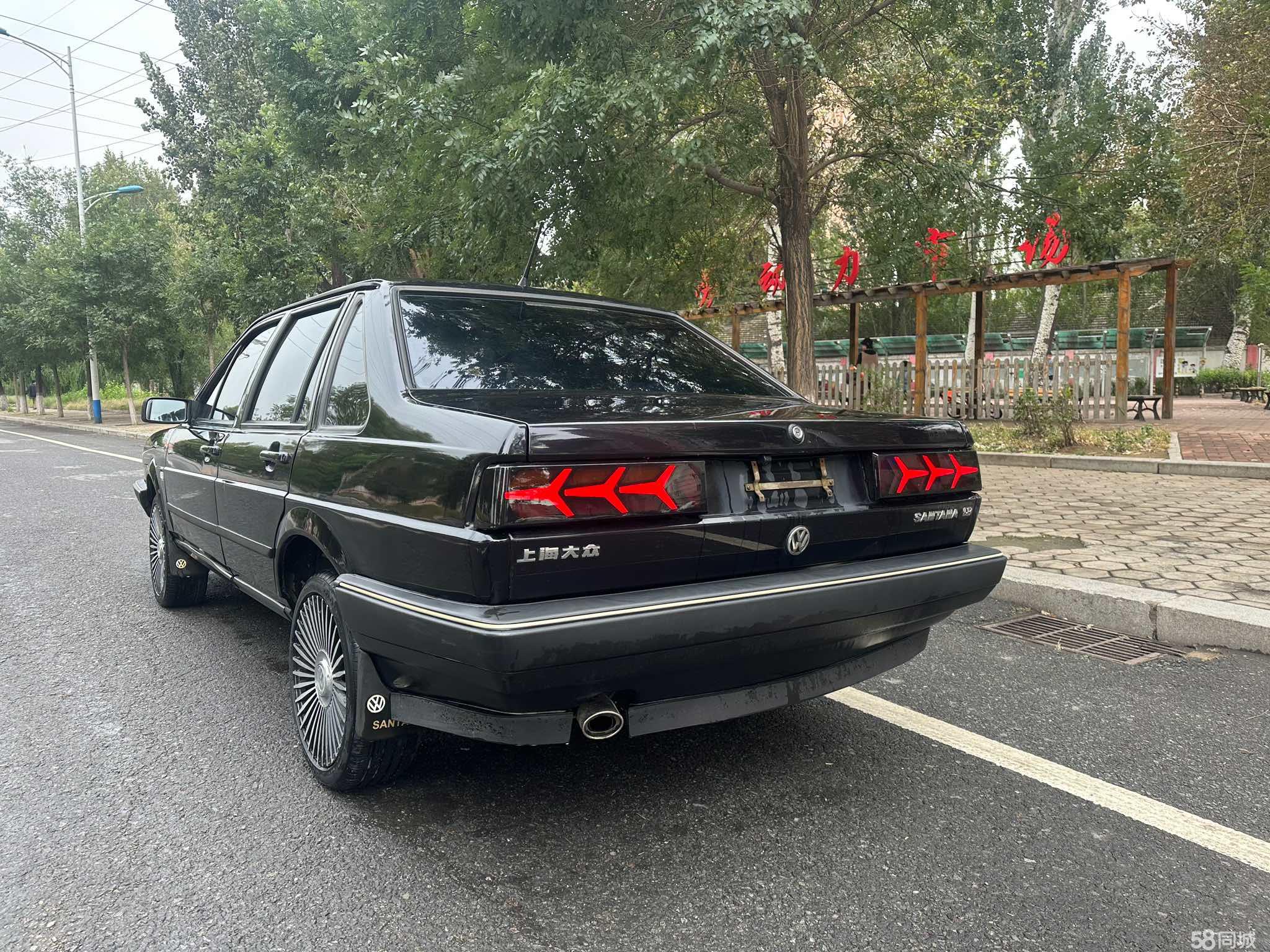 Volkswagen Santana Classic 2009 изображение автомобиля #10