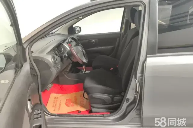 日产 骊威 2018 汽车图片 #10