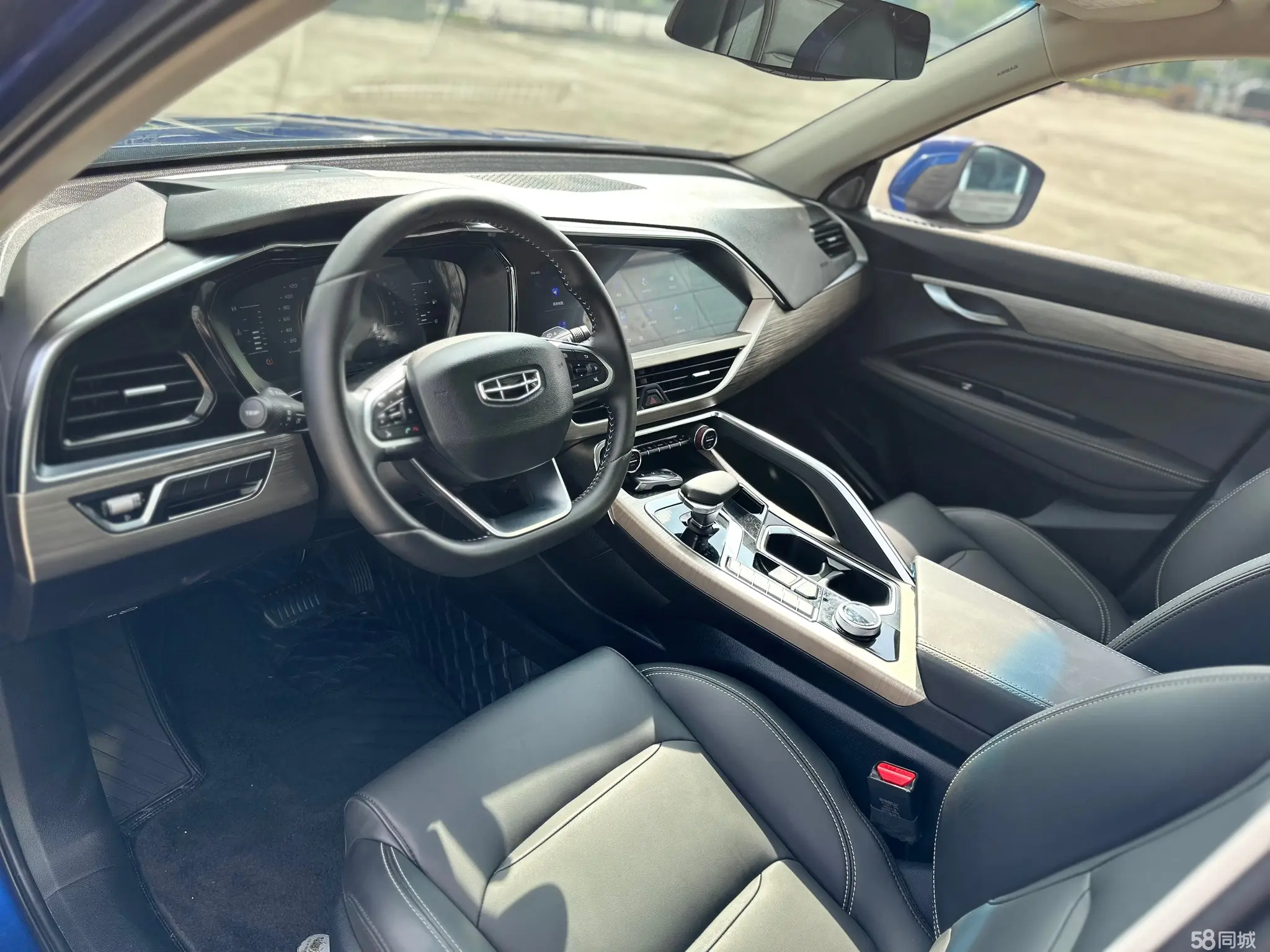 GEELY Tugella 2019 #10 GEELY Tugella 2019 car image #10