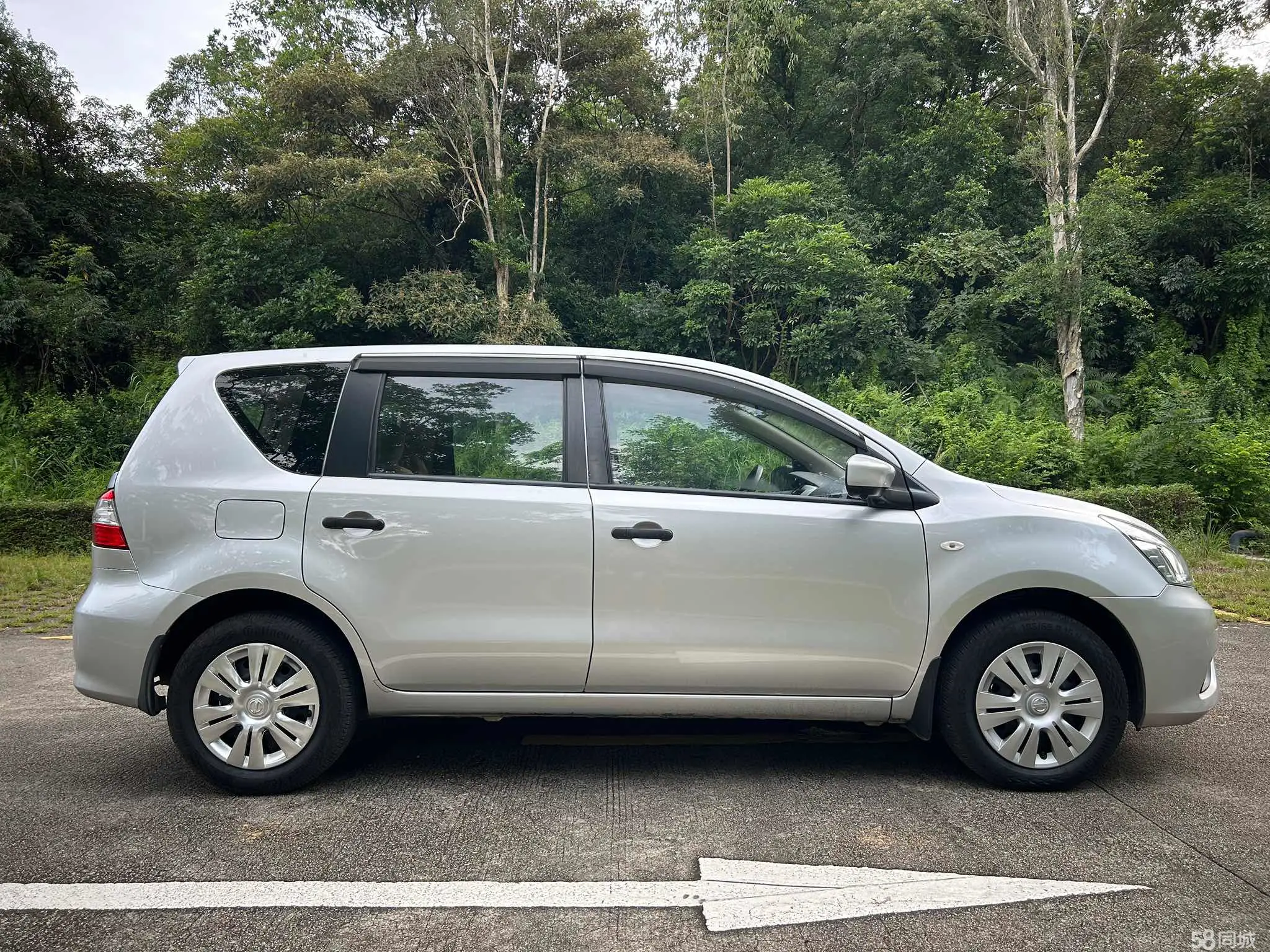 日产 骊威 2018 汽车图片 #10