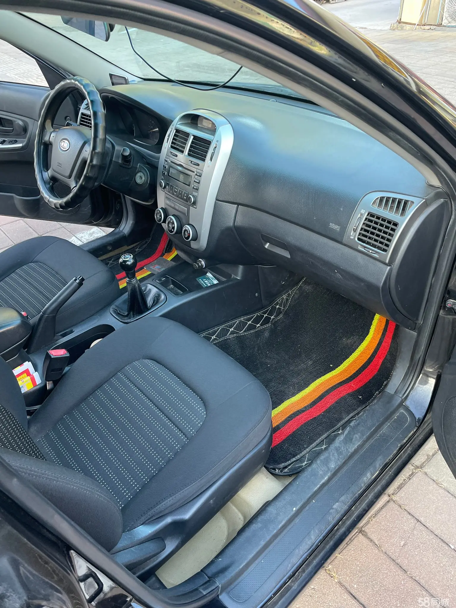 Kia Cerato 2010 imagen de coche #10