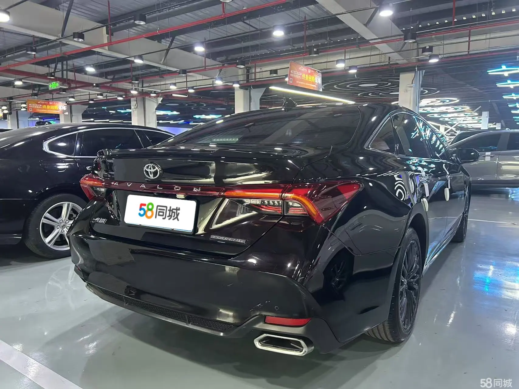 Toyota Avalon 2019 car image #10