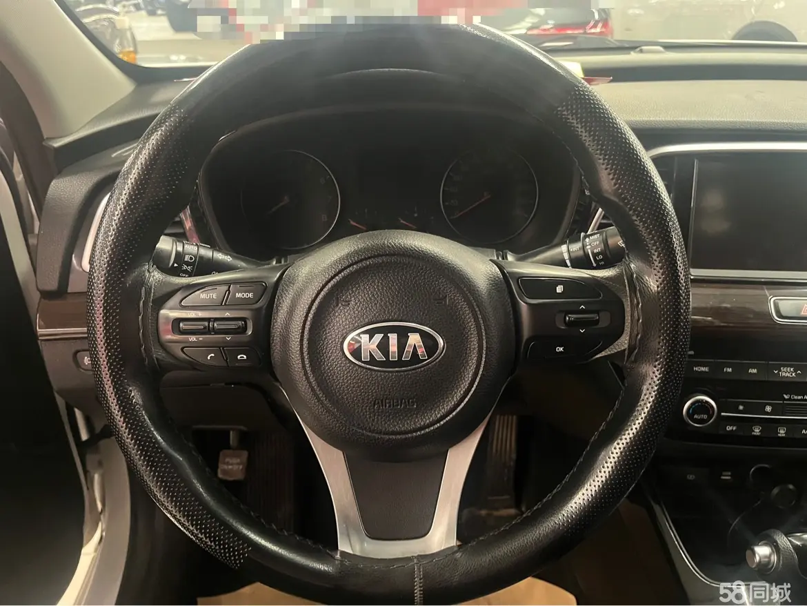 Kia K5 2018 imagem de carro #10