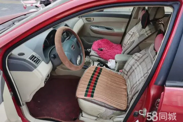 BYD L3 2013 car image #10