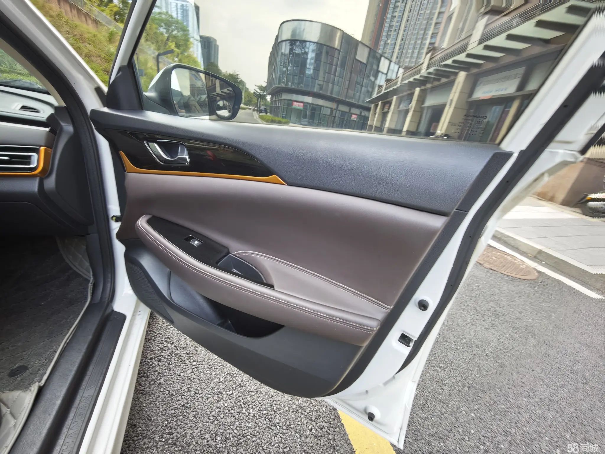 Changan Eado DT 2019 car image #10