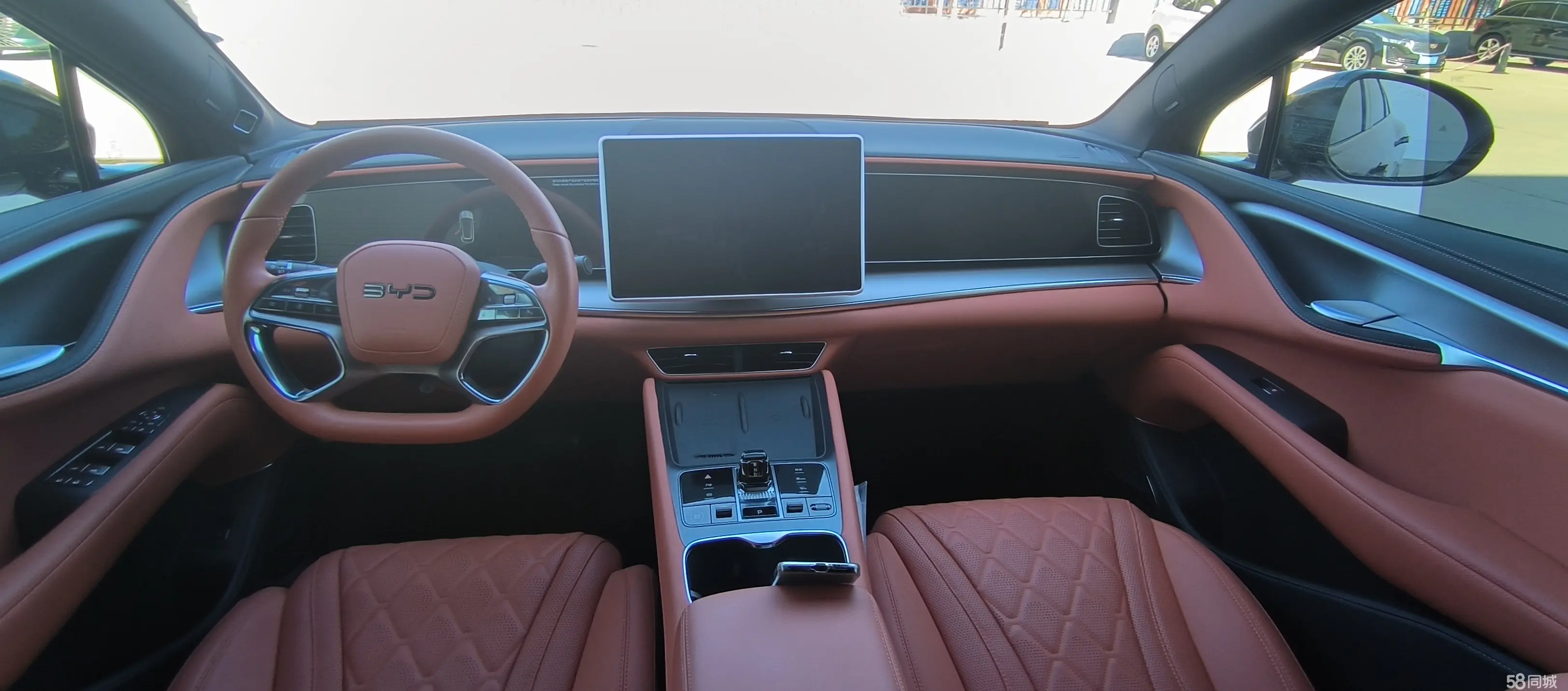 BYD Sea Lion 07 EV 2024 car image #10